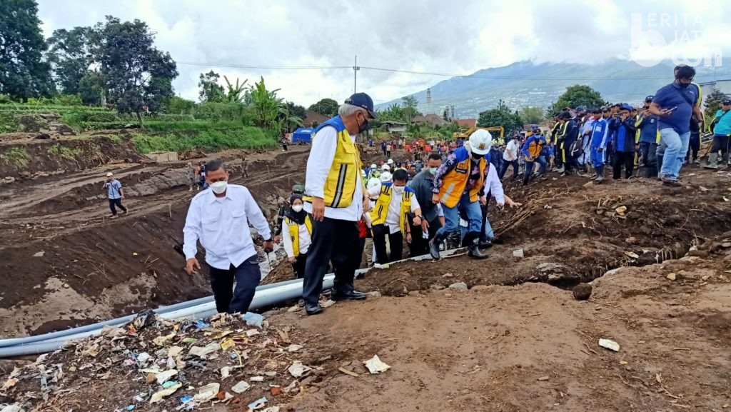 Menteri Basuki Tegaskan Tak Ada Ganti Rugi Korban Banjir Bandang Kota Batu