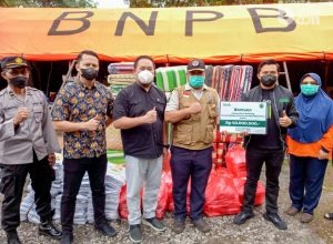 Korban Banjir Bandang di Kota Batu Dapat Donasi dari Grab