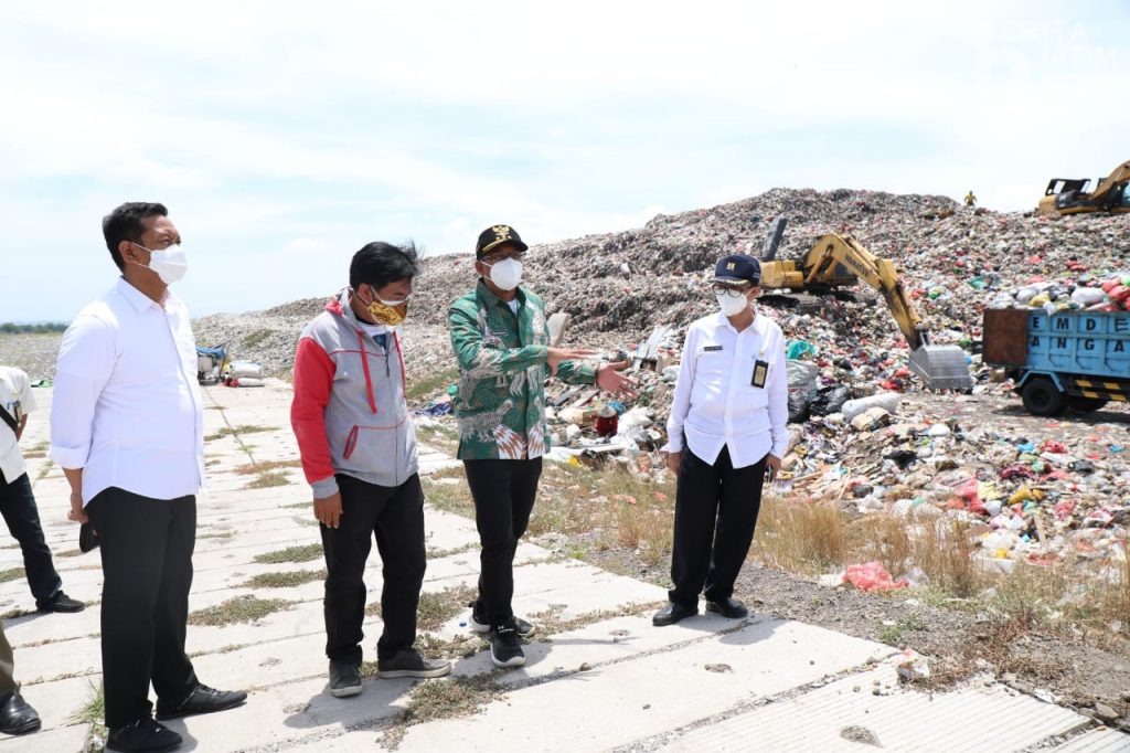 Gus Muhdlor Minta Sampah di TPA Jabon Diolah Jadi Briket