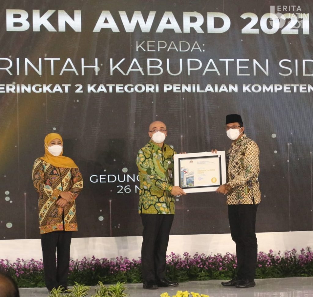 Pengelolaan SDM Terus Diperbaiki, Pemkab Sidoarjo Raih Penghargaan BKN Award