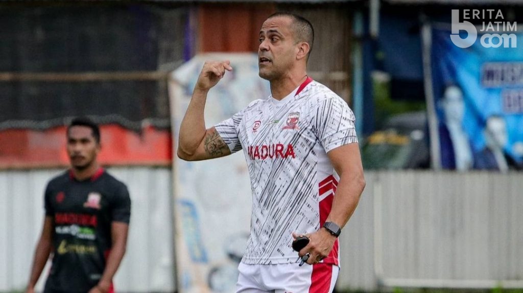 Perkenalan Pelatih Anyar Madura United Berjalan Mulus