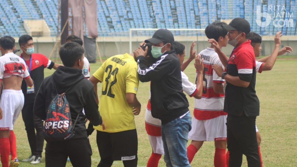 Madura United U18 Lolos 8 Besar Elite Pro Academy