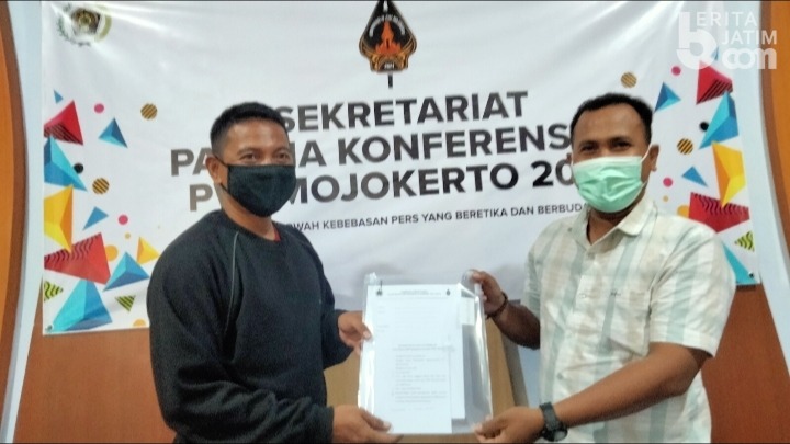 9 Wartawan Ambil Formulir Pendaftaran Calon Ketua PWI Mojokerto