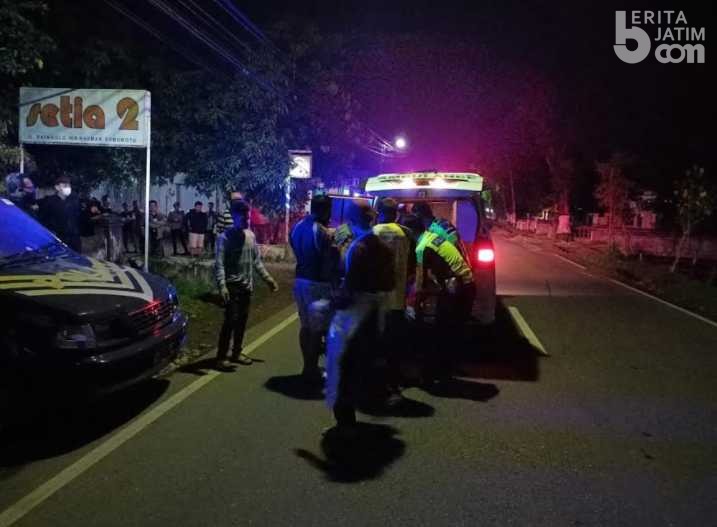 Tabrak Lari, Pemotor di Ponorogo Meninggal dan Seorang Luka-luka