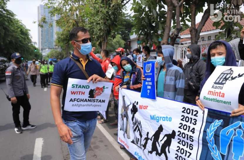 Pengungsi Afghanistan Puspa Agro Sidoarjo Demo Kemenkumham Jatim