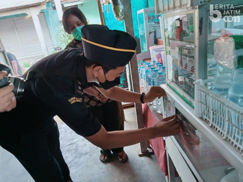 KPPBC-TMP Gresik Sosialisasi Rokok Ilegal di Pulau Bawean
