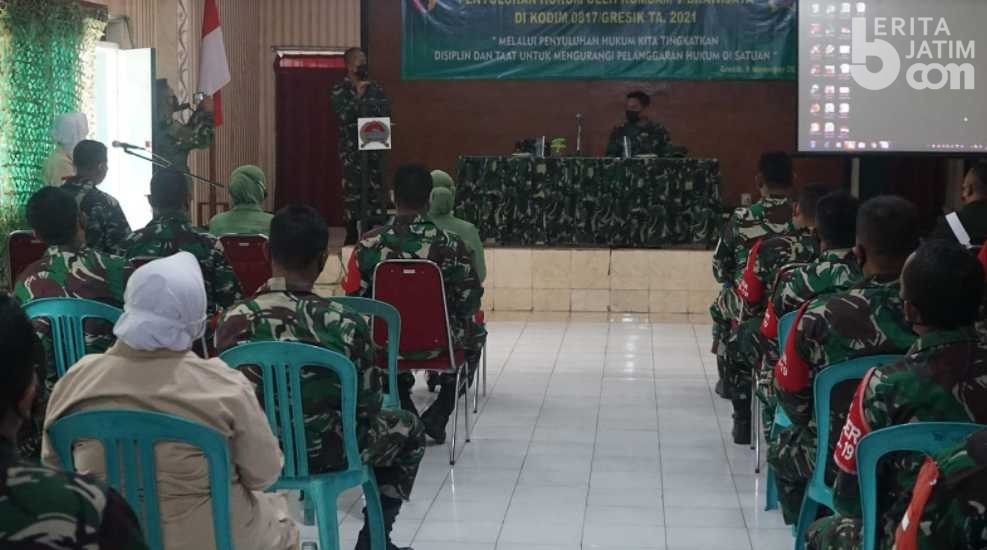 Tim Penyuluhan Hukum Kodam V Brawijaya Turba ke Kodim 0817 Gresik