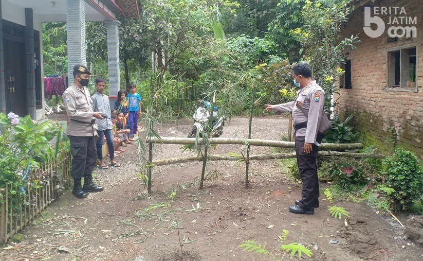 Kalah Pilkades, Kandidat Blokade Jalan di Sumberjambe Jember