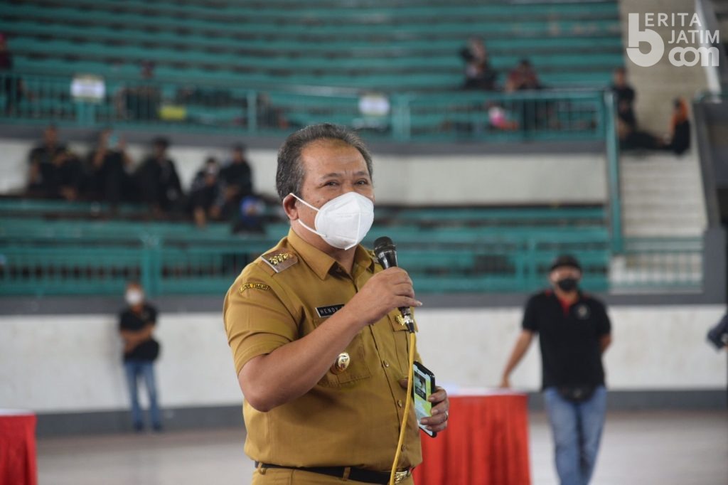 Bupati Hendy Anggarkan Beasiswa untuk 10 Ribu Mahasiswa Jember