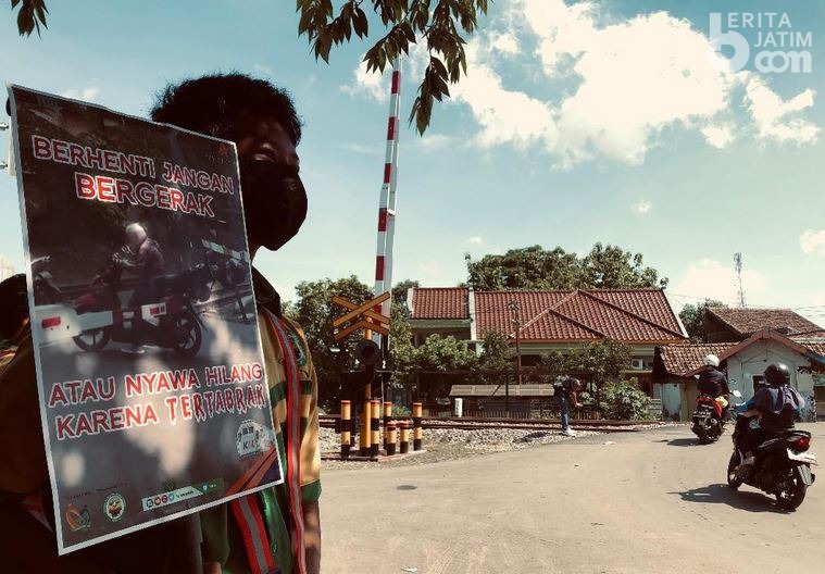 Ini Dia Railfans, Komunitas Pecinta Kereta Api