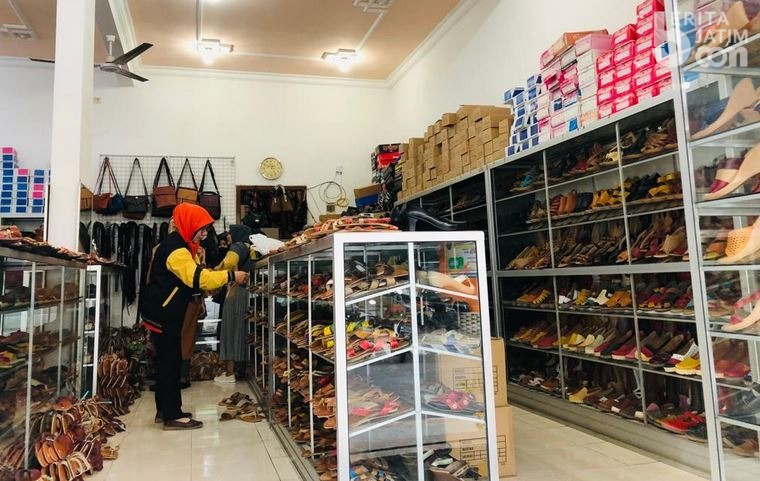 Cerita Pengrajin Kulit Magetan Saat PPKM Level 4