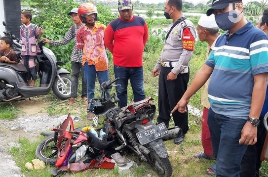 Motor Hancur Tertabrak KA Jayabaya, Alhamdulillah, Orangnya Berhasil Selamat