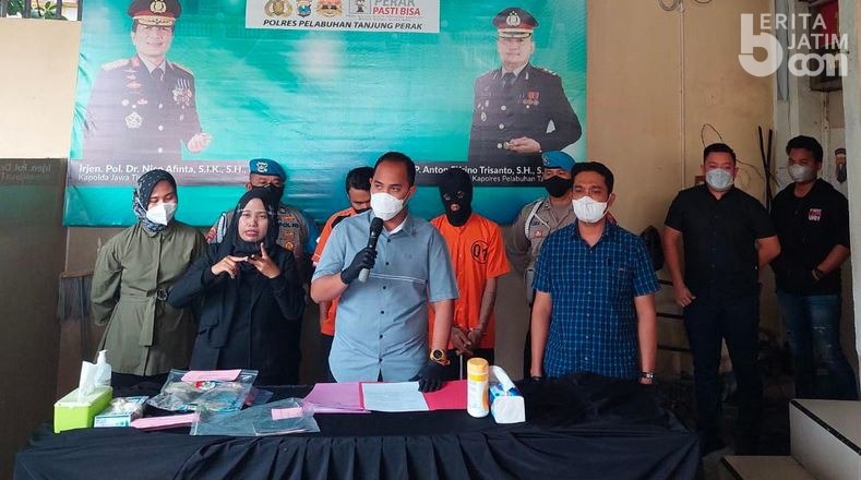 Ayah Aniaya Anak Kandung Agar Istri Batal Minta Cerai