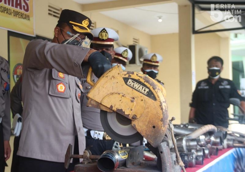 Jelang Nataru, 109 Knalpot Brong Diamankan Polres Ngawi
