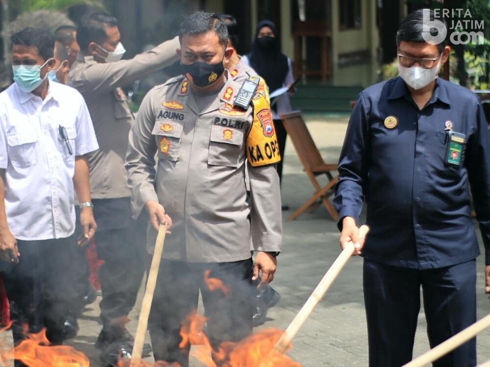 Polres Kediri Musnahkan Bareng Bukti Narkoba