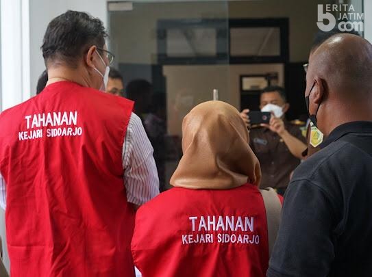 DJP Jatim II Serahkan Pelaku Pengemplang Pajak ke Kejari Sidoarjo