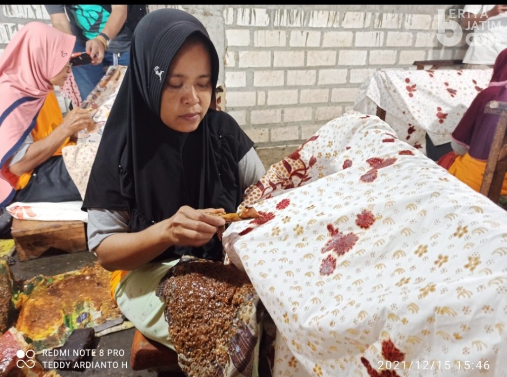 Melalui Mitra Binaan, Semen Indonesia Lestarikan Batik Ningrat Lasem Rembang