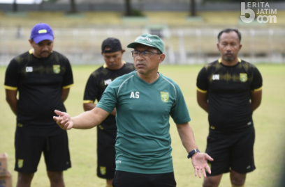 Punya Potensi, Aji Santoso Pertahankan Empat Pemain U18 Trial