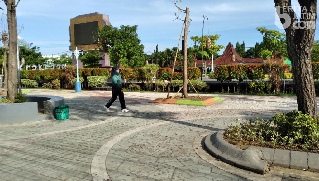 31 Desember – 1 Januari, Jembatan Suramadu dan Seluruh Alun-Alun di Jawa Timur Ditutup