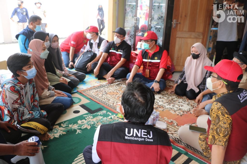 Memasak, Cara Unej Sembuhkan Trauma Korban Erupsi Semeru