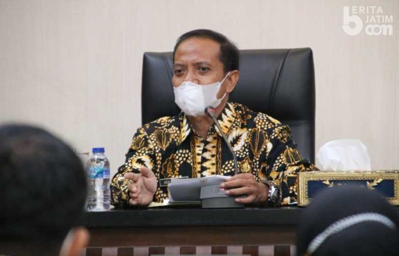 PPKM Level 3 Batal, Lamongan Tetap Tutup Alun-alun dan Larang Perayaan