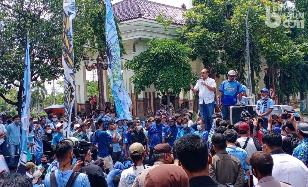 Kembali Unjuk Rasa, Ini Tuntutan LA Mania ke Manajemen Persela