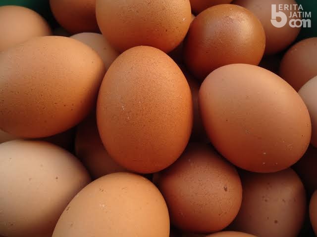 Jelang Tahun Baru, Harga Telur dan Cabai di Sampang Semakin Mahal