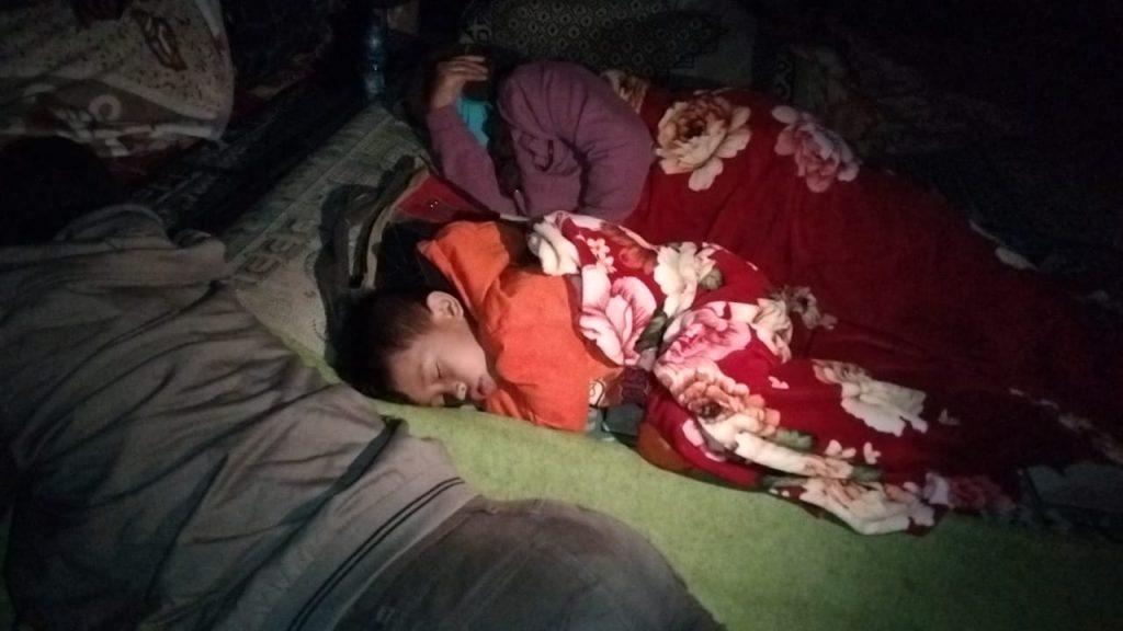 Semeru Erupsi, Belum Ada Bantuan Makanan Bagi Pengungsi di Pronojiwo Lumajang