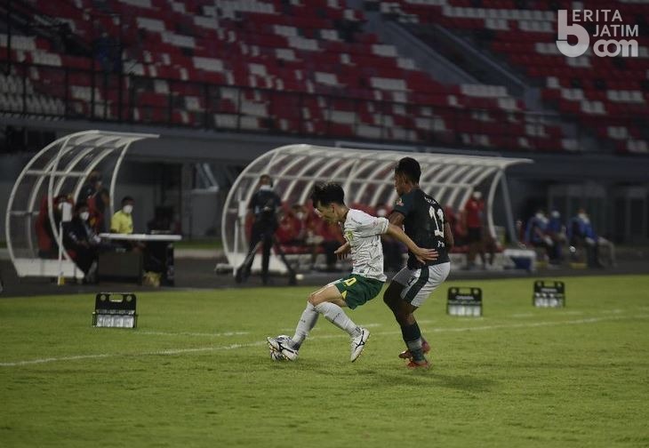 Aji Santoso Waspadai Permainan Energik Bhayangkara FC