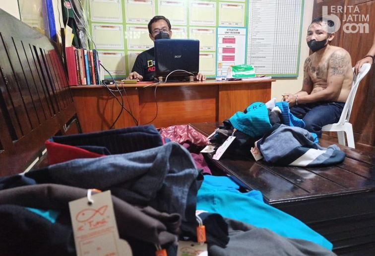 Ketahuan Curi Pakaian, Pria Bertato dari Mojokerto Dihajar Massa