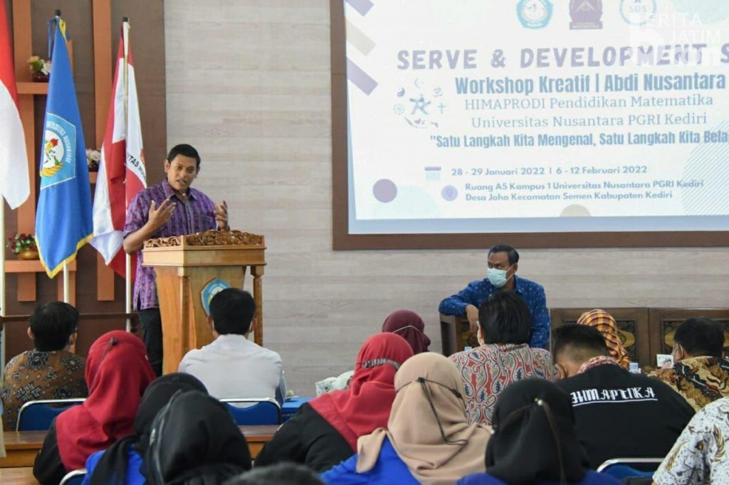 Wali Kota Kediri Luncurkan Motif Matematika pada Tenun Ikat Bandar Kidul