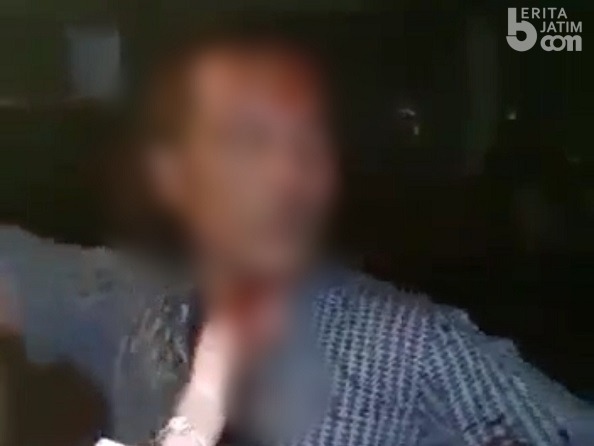 Puluhan Orang Geruduk ‘Suka-Suka Karaoke’ Wiyung Surabaya