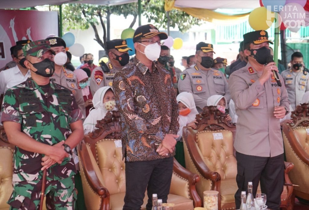 Kapolda Jatim Sediakan Hadiah Umrah untuk Inspirator Vaksinasi