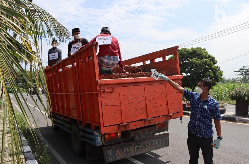 Kronologi Santri Tewas Jatuh dari Truk Gara-gara Anak Punk