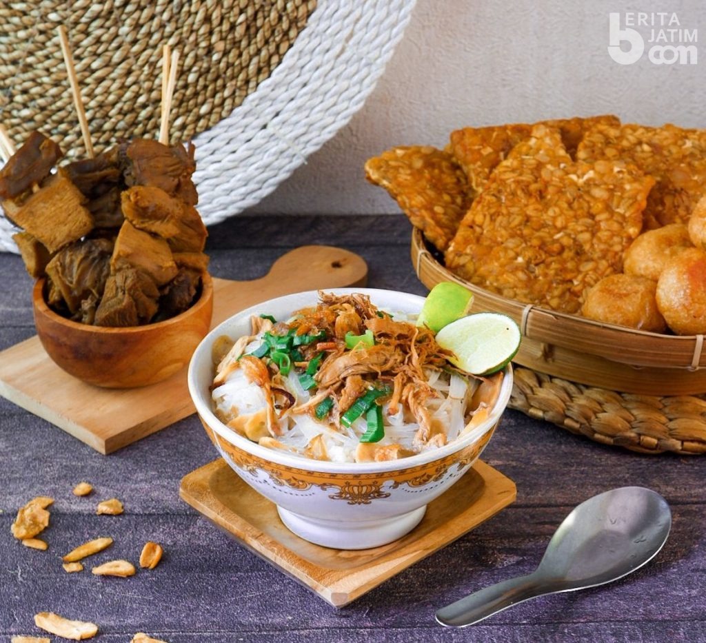 Sukses Bertahan Hingga 15 Tahun Beroperasi, Berikut Tips Soto Angkring Mas Boed dalam Menjaga Eksistensinya