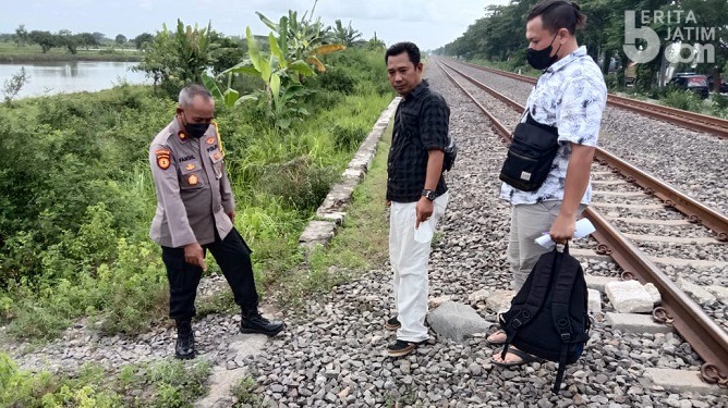 Niat Mancing, Sopir Truk di Lamongan Tewas Tersambar KA