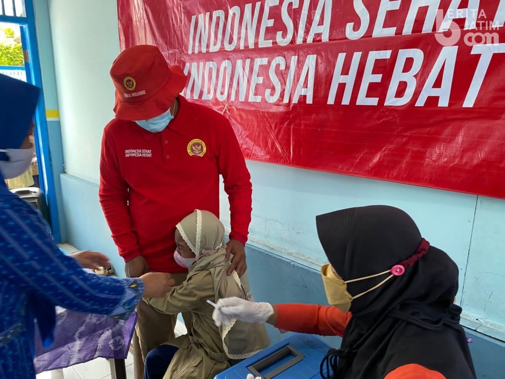 BIN dan Dinkes Lamongan Gencarkan Vaksinasi Anak 6-11 Tahun