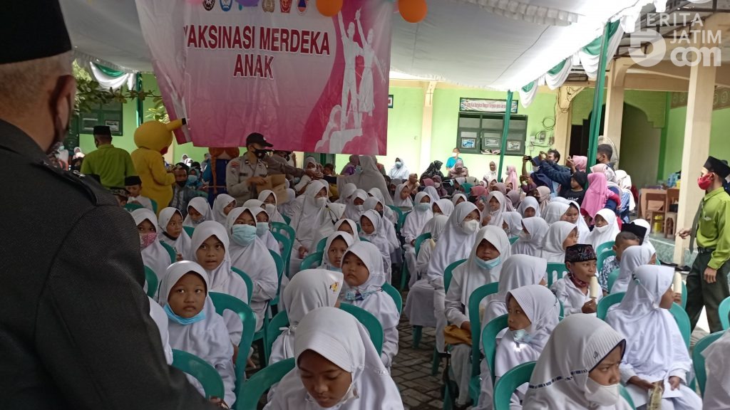 Polres Bojonegoro Target Vaksinasi Anak Selesai Januari 2022
