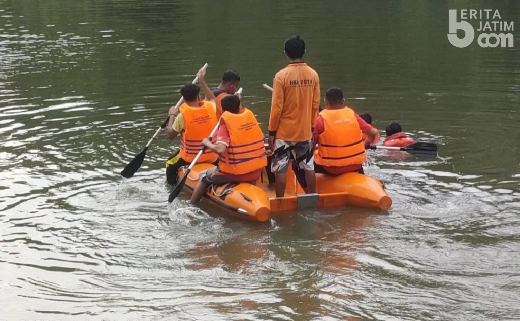 Siswa SMK Bina Husada Pamekasan Jalani Pelatihan Water Rescue