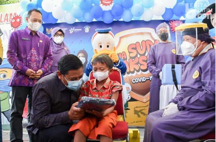 Omicron Masuk Jatim, Wali Kota Kediri Targetkan Akhir Januari Vaksinasi Anak Rampung