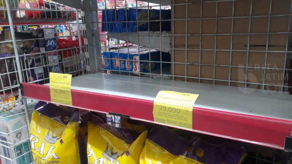 Panic Buying Sebabkan Minyak Goreng Murah Langka di Malang