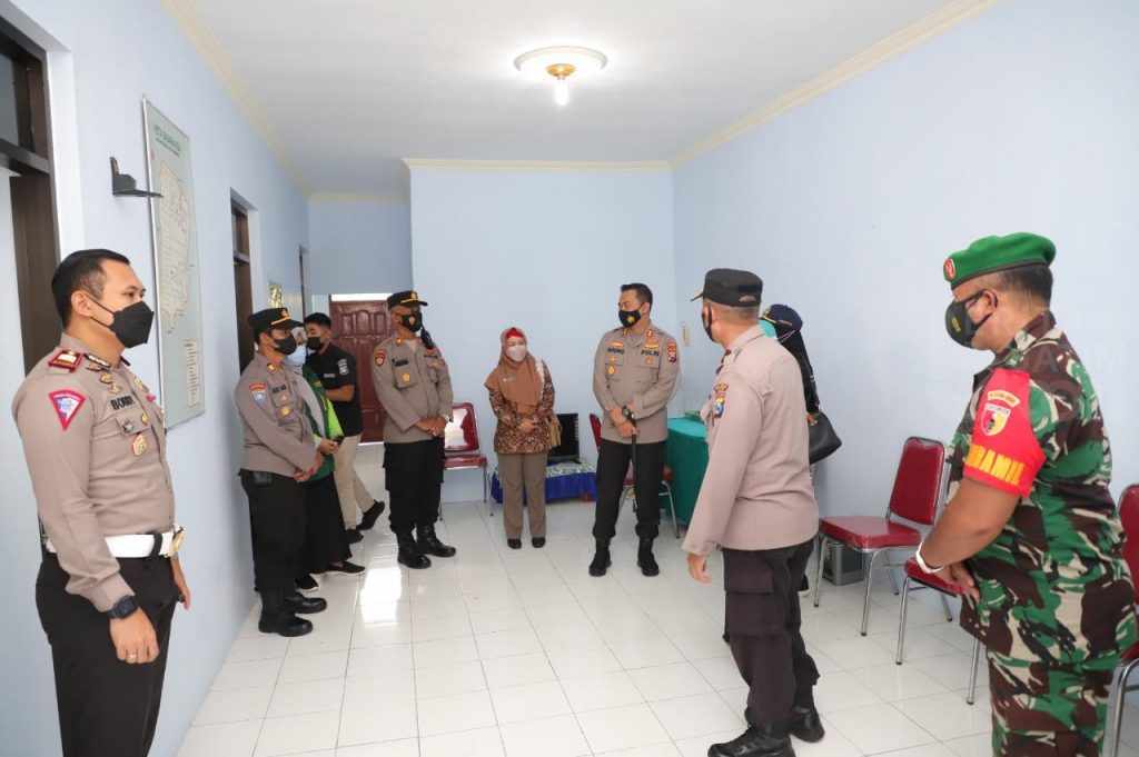 Kapolres Kediri Minta Kebersihan Tempat Isolasi Terpusat Covid-19