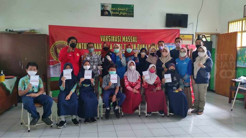 Percepat Vaksin Anak di Probolinggo, BIN Jatim Blusukan ke Sekolah