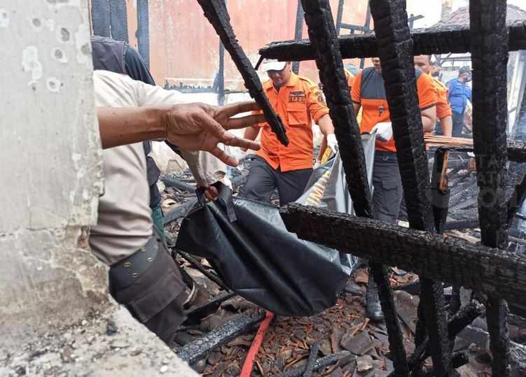 Kebakaran Ponorogo, Kakek 80 Tahun Terjebak Dalam Rumah dan Meninggal