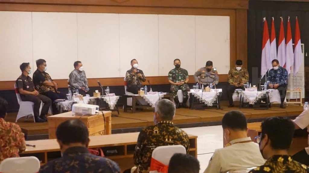 Bupati Gresik Gus Yani Janji Bantu Pendidikan Anak Jukir