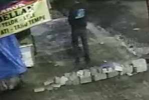Kasus Pembunuhan Juragan Galon, Pelaku Pakai Jaket Hitam ‘STELOSCOP’