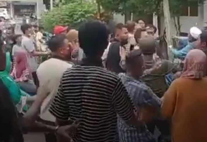 Video Ricuh Pilkades Probolinggo, Ini yang Sebenarnya Terjadi