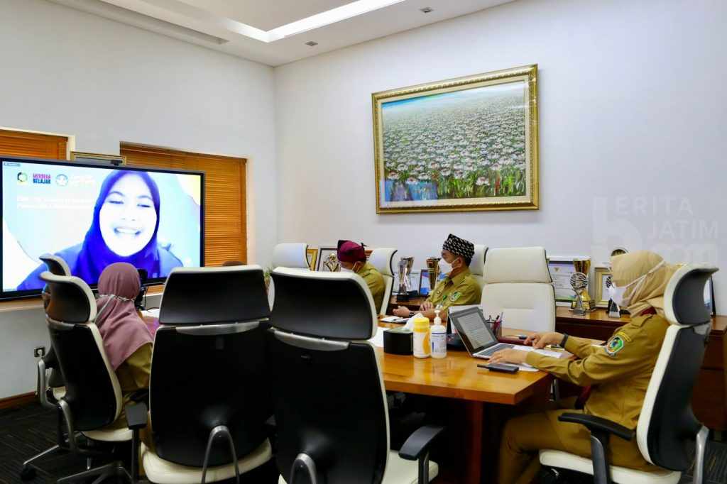 mahasiswa magang