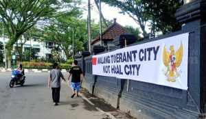 Gaduh Spanduk ‘Malang Tolerant City Not Halal City’, PDIP Kritik Sutiaji