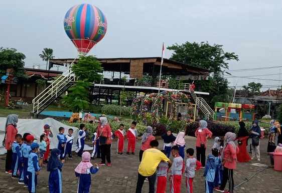 Taman Puspa Kebet Lamongan, Banyak Wahana dan Sajian Menarik